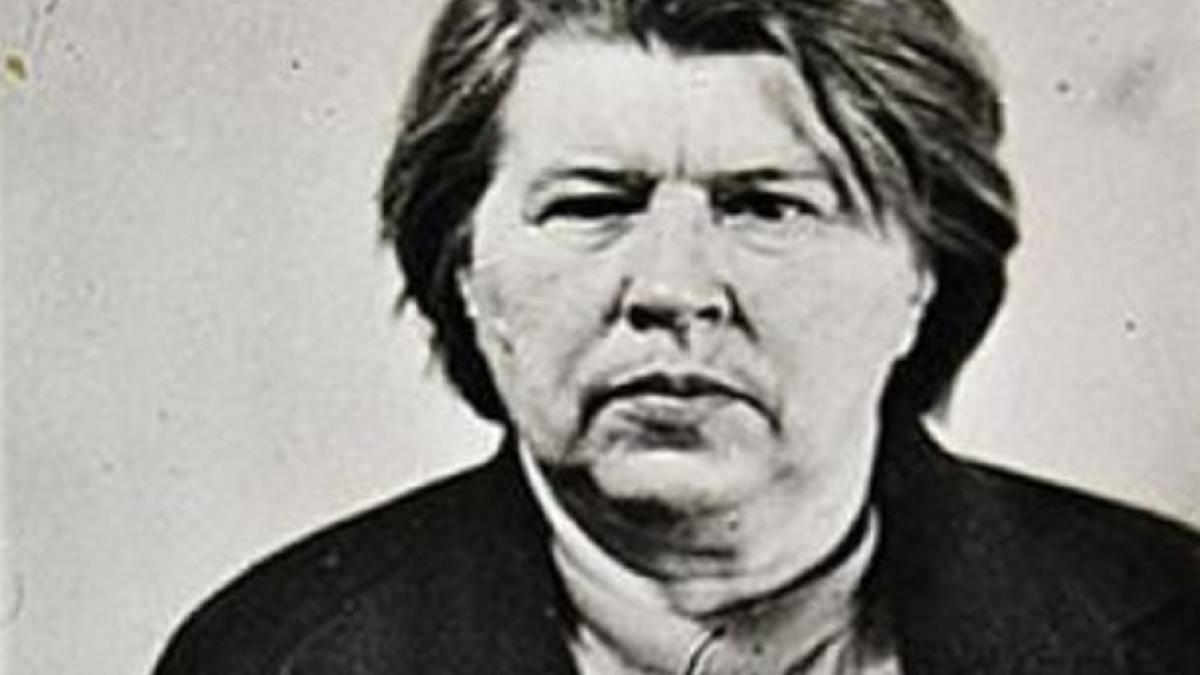 calaul cu chip de femeie cine a fost antonina si cati oameni a impuscat cu mitraliera