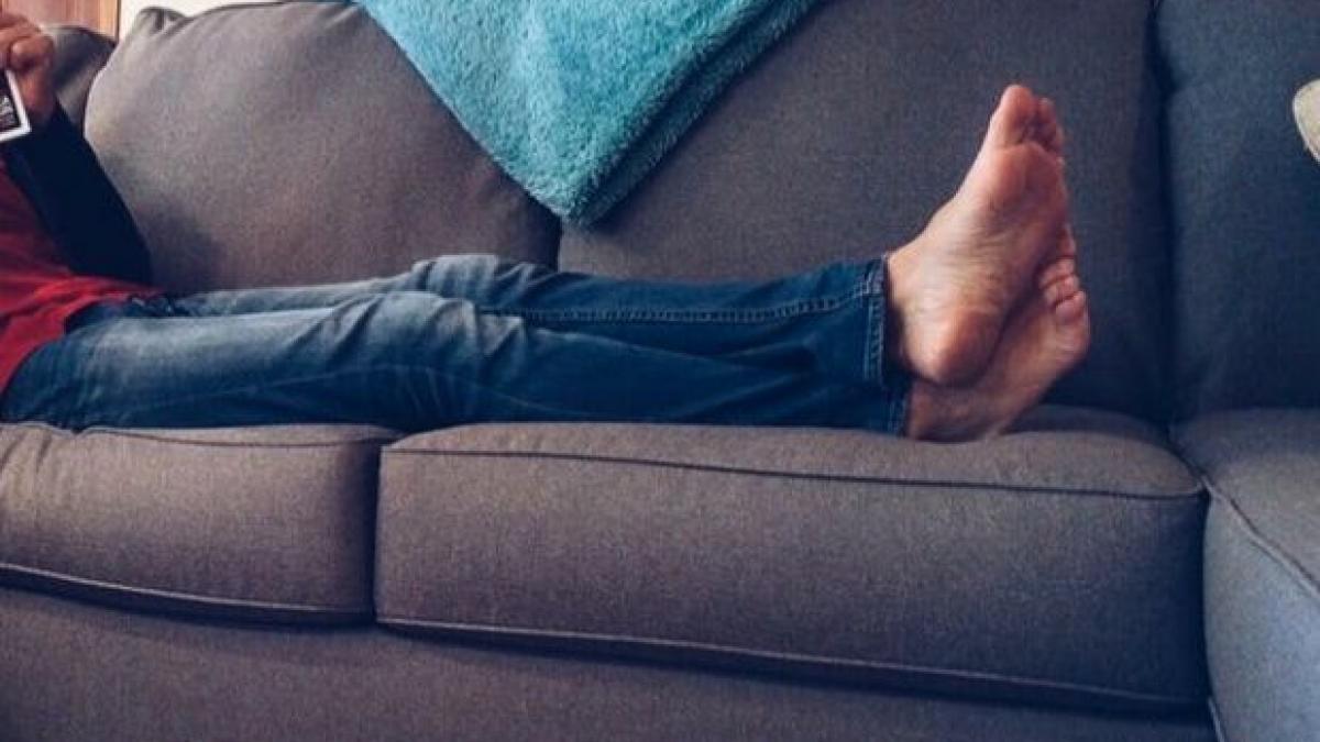 si a lovit partenera de viata cu pumnii si picioarele pana a lasat o fara suflare intr o balta de