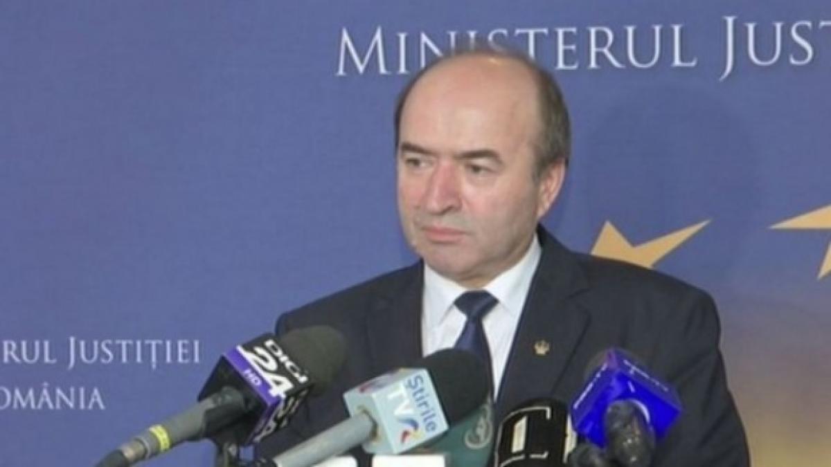 tudorel toader sunt pentru preluarea grefierilor la ministerul justitiei