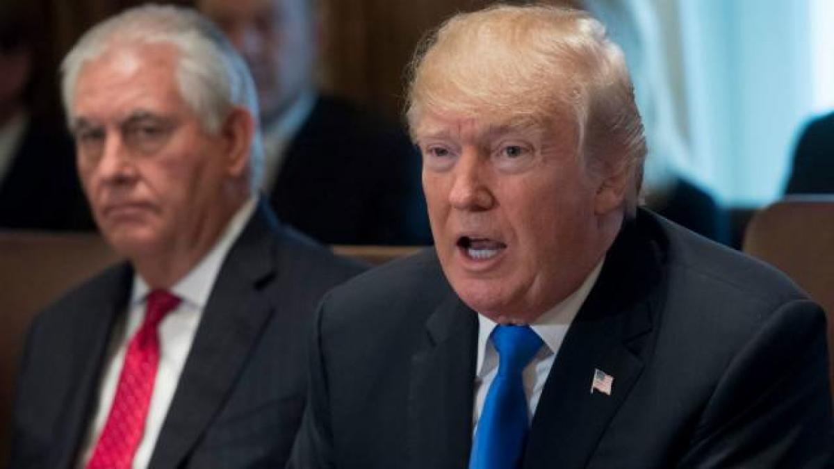 donald trump l a dat afara pe rex tillerson