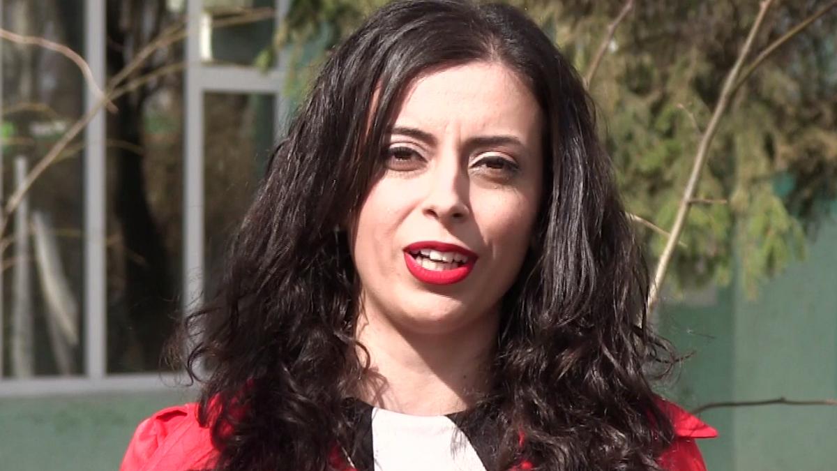 eroina zilei tanara din timisoara care a adoptat un batran