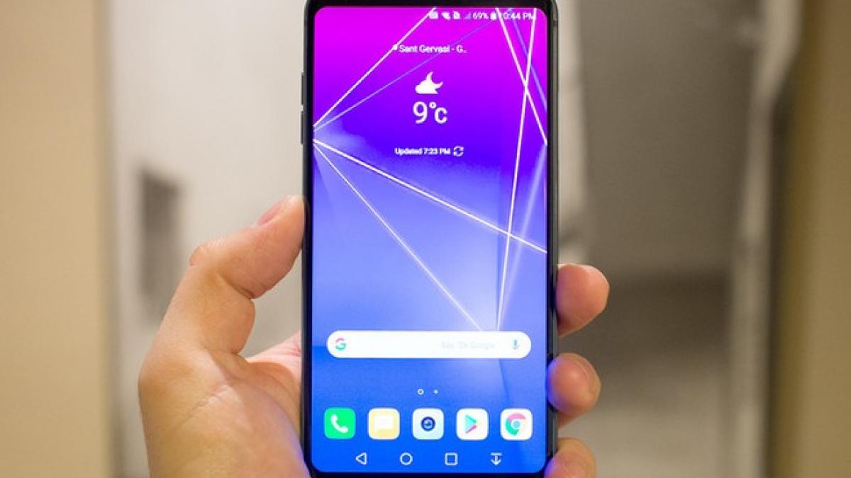 24it camera foto de pe telefon asistent la cumparaturi