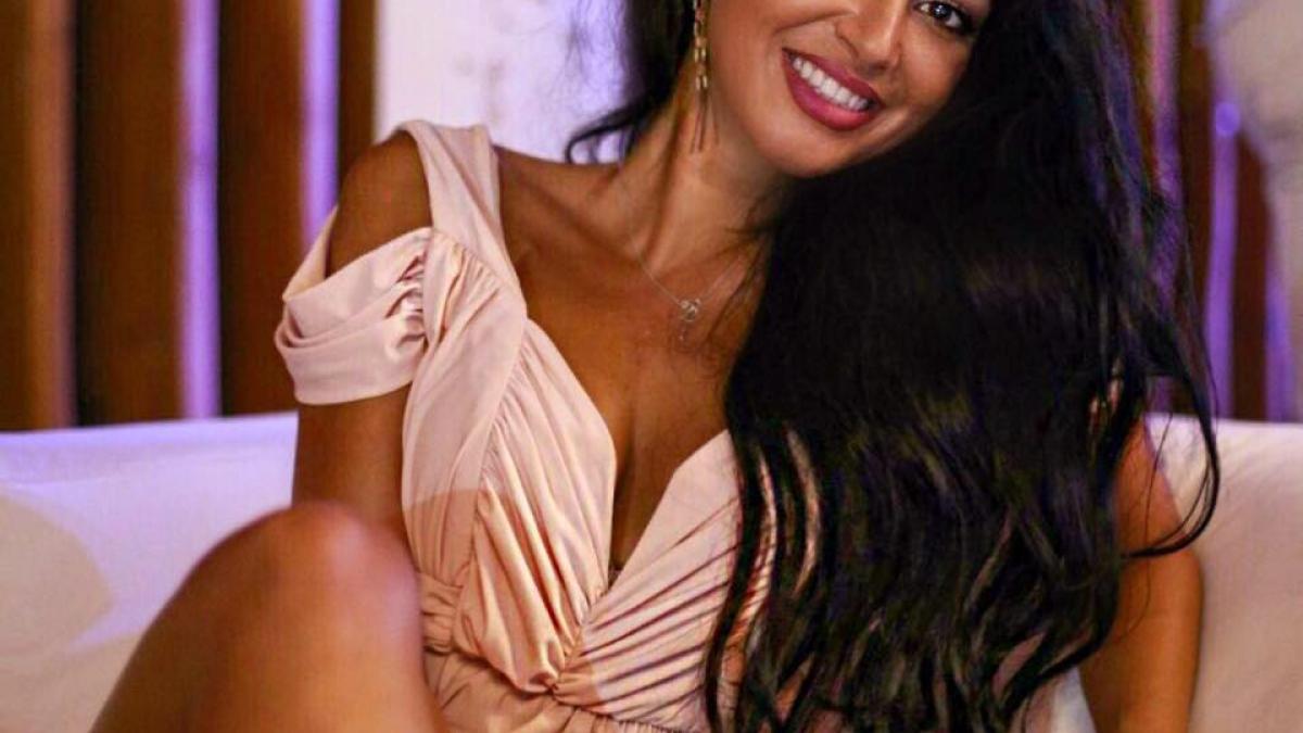 o vedeta din romania s a casatorit in secret artista este insarcinata