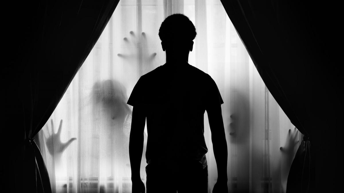 isi petrecea mai tot timpul cu o sticla de alcool in mana acum este milionar cum si a schimbat