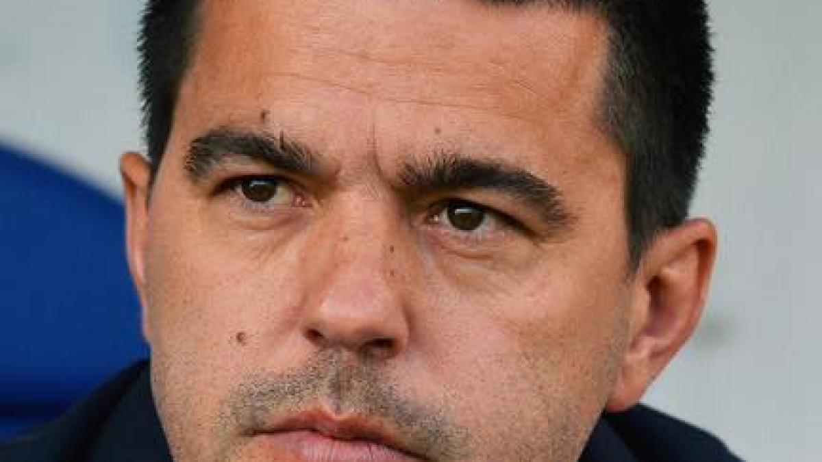 surprize uriase la echipa nationala pe cine a convocat cosmin contra