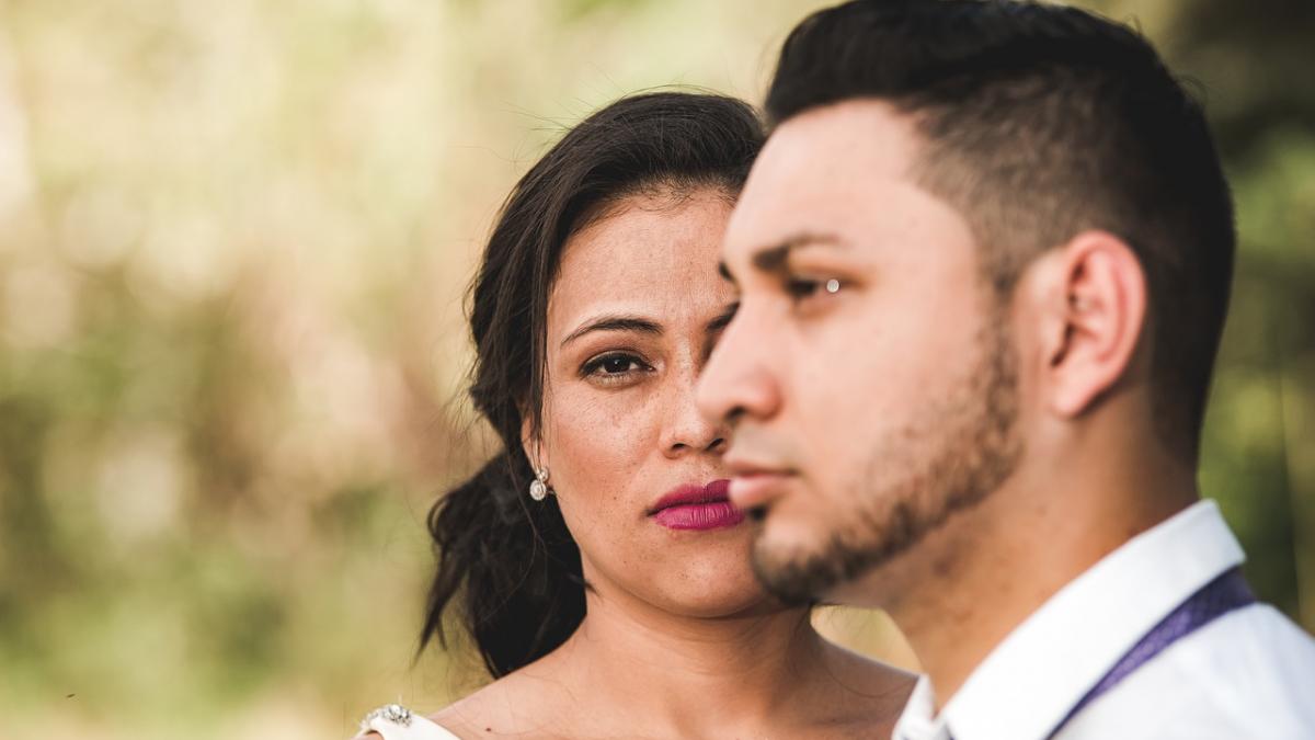 mireasa disparuse de la petrecere si era convins ca i a fost furata dupa obicei in timp ce astepta