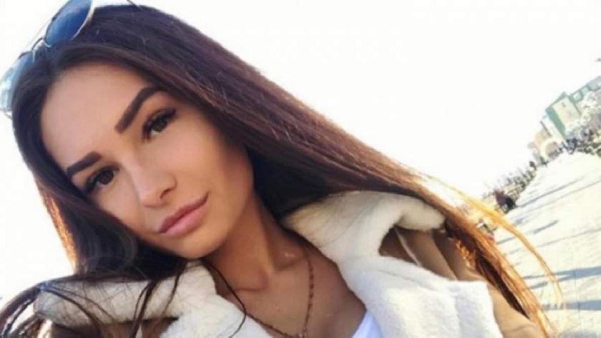 un model de 22 de ani s a aruncat un gol de la etajul sase al unui hotel motivul e absolut dramatic