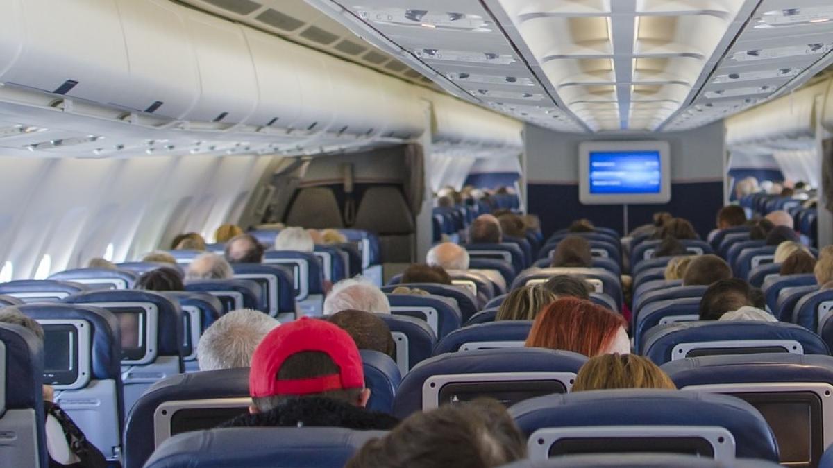 motivul pentru care nu exista randul 13 in avion