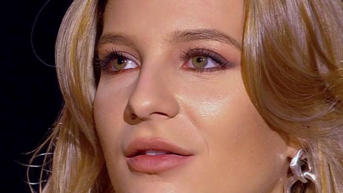 ana baniciu la emisiunea de a viata ascunselea mi s a propus sa pozez goala