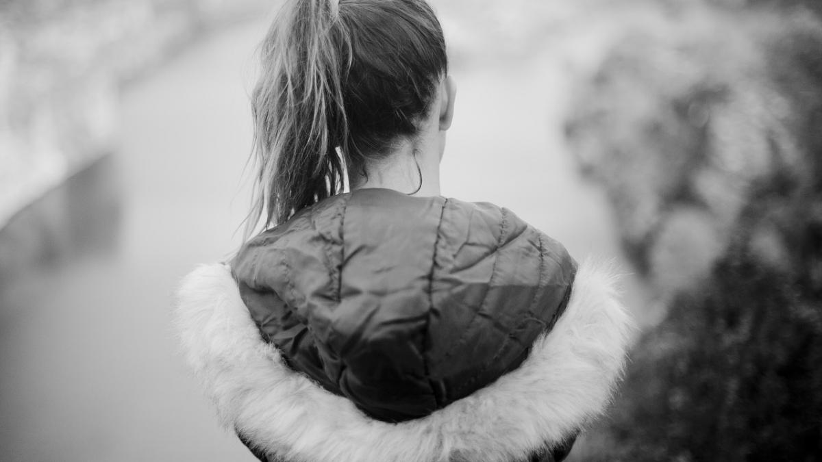 o studenta din londra si a vandut virginitatea pentru o suma colosala cat a primit tanara pentru