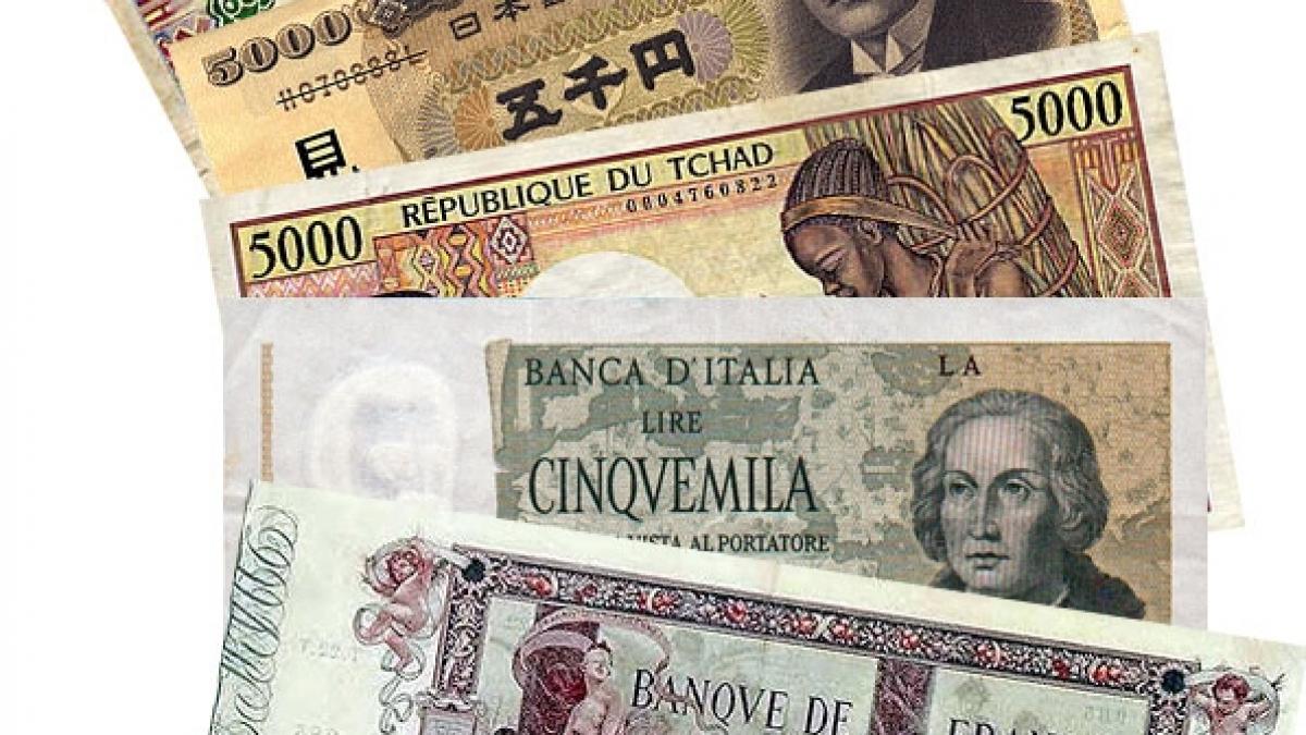 cele mai ciudate bancnote din lume pe ele apar femei cu sanii la vederesau locuintele unor lideri