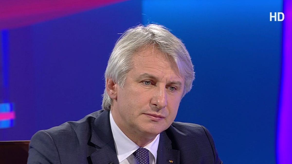 ministrul finantelor anunt pentru romani bugetarii ar putea primi salariul inainte de paste