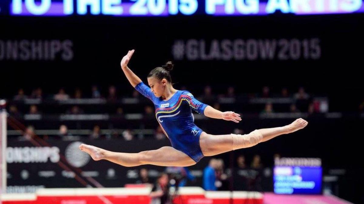 o gimnasta celebra de la noi rupe tacerea dezvaluire spectaculoasa