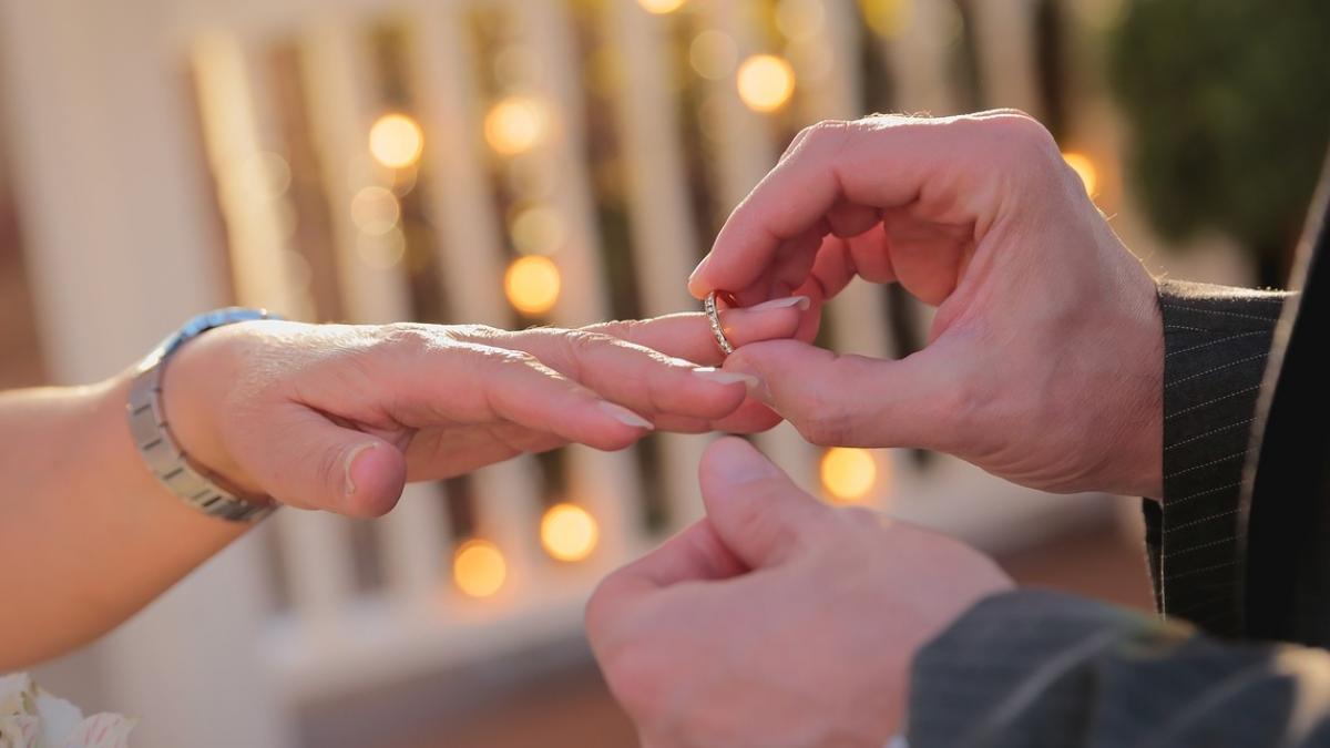 i a refuzat cererea in casatorie pentru ca era prea sarac ce s a intamplat zece ani mai tarziu este