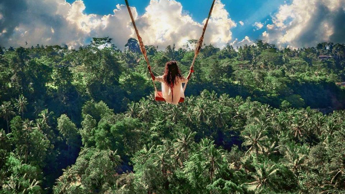 roxana vancea probleme cu politia in bali