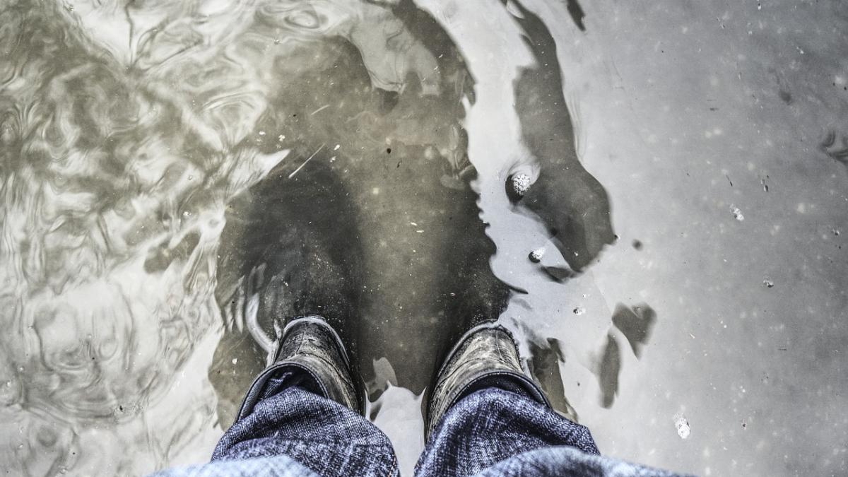 avertizari cod portocaliu si cod galben de inundatii in 27 de bazine hidrografice pana luni la