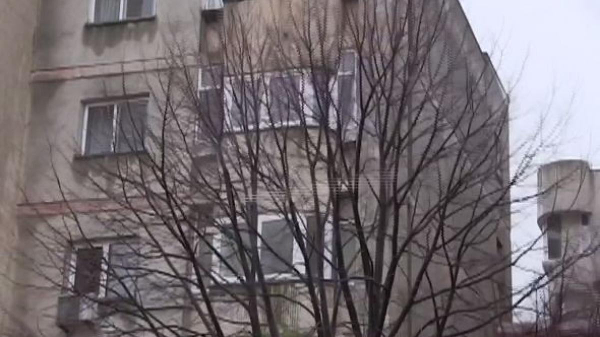 anm rafale de vant de pana la 70 75 km h in bucuresti si in judete din muntenia si transilvania in