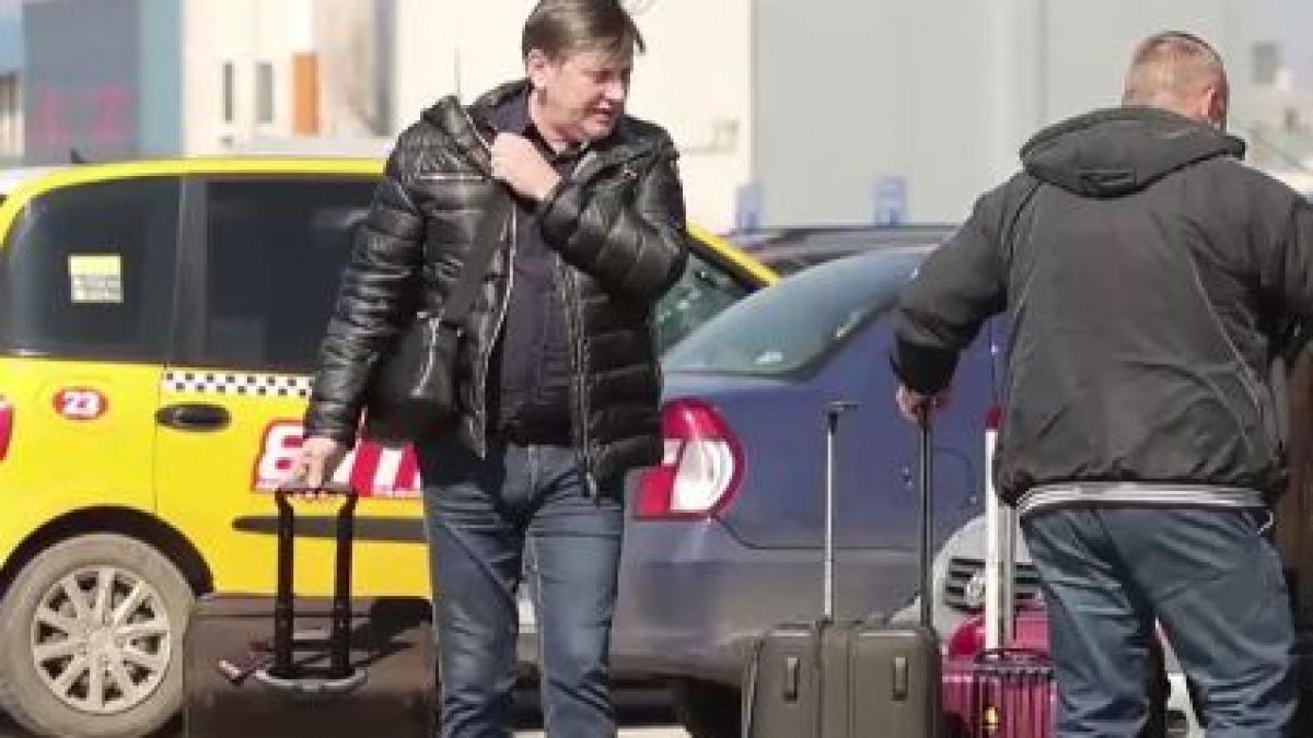 crin antonescu si sotia s au intors in romania cum a fost surprins fostul presedinte al senatului