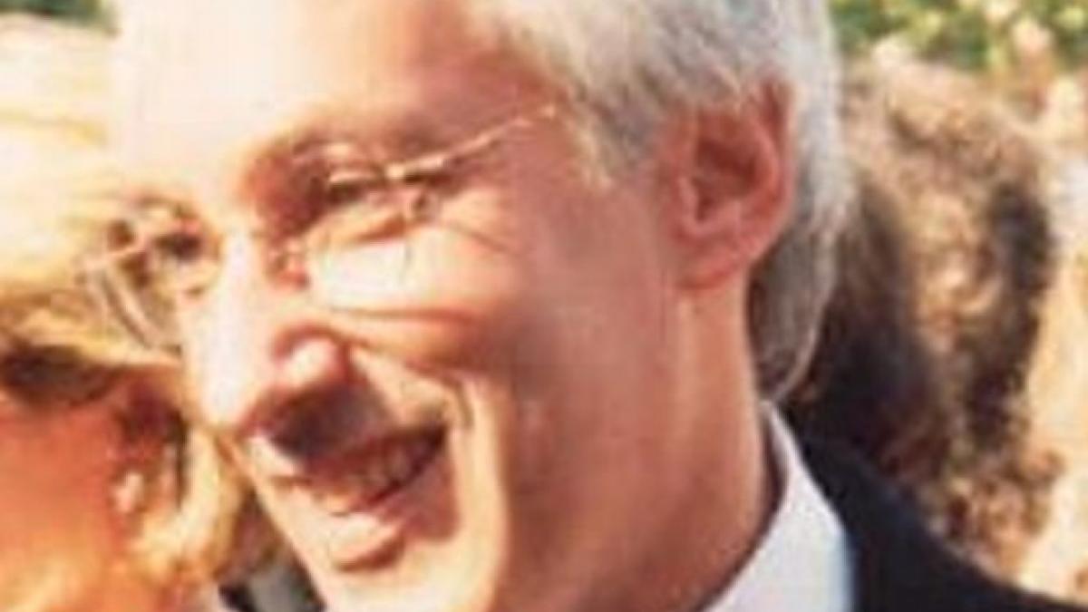 doliu la hollywood unul dintre cei mai cunoscuti producatori a murit in urma unei indelungi