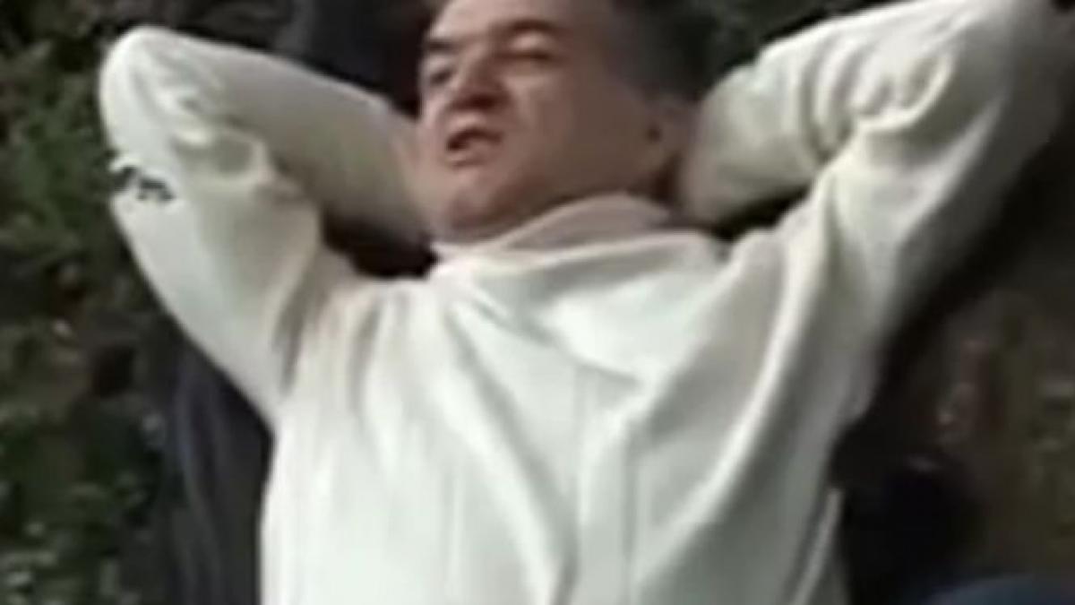 imagini fabuloase cu gigi becali la muntele athos