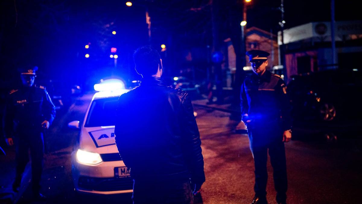 un nou caz de pedofilie in romania un barbat a fost acuzat ca a acostat pe strada a fata pe care a