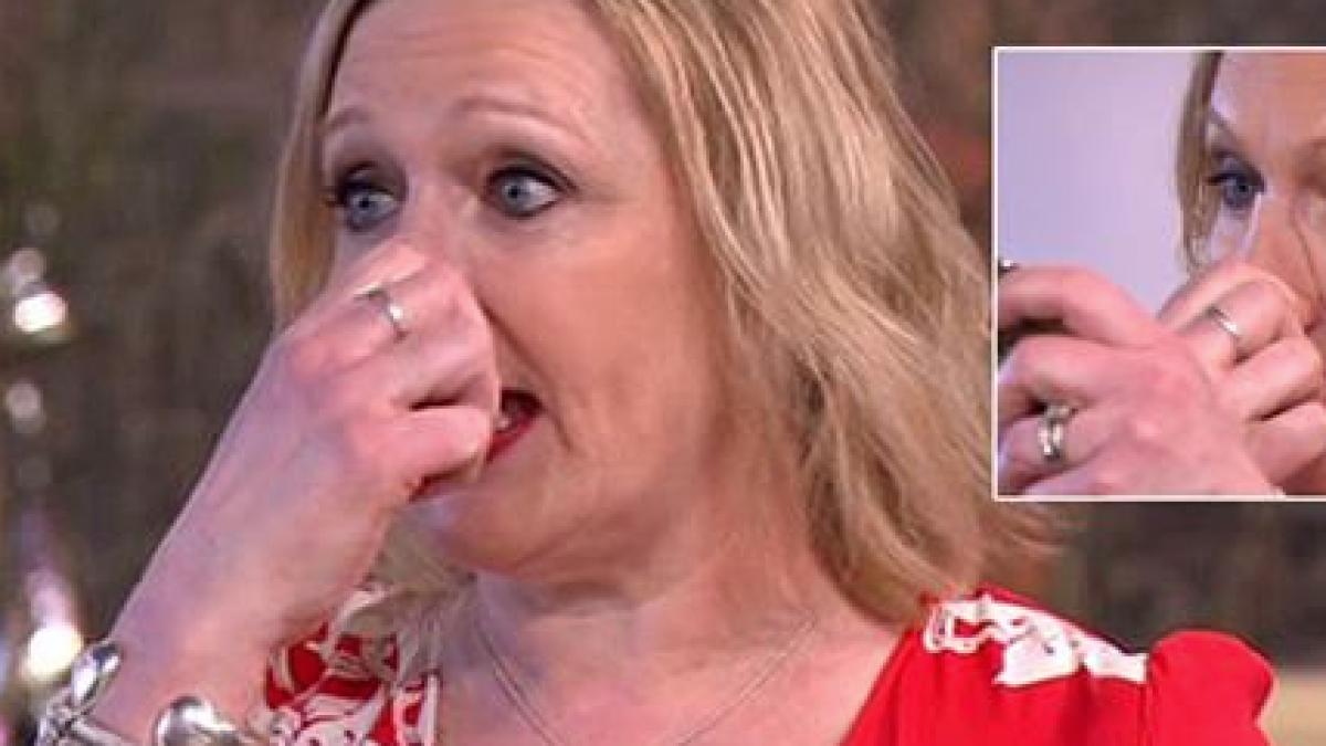 moment socant in direct invitata in emisiune o femeie a reusit sa i lase pe prezentatori fara