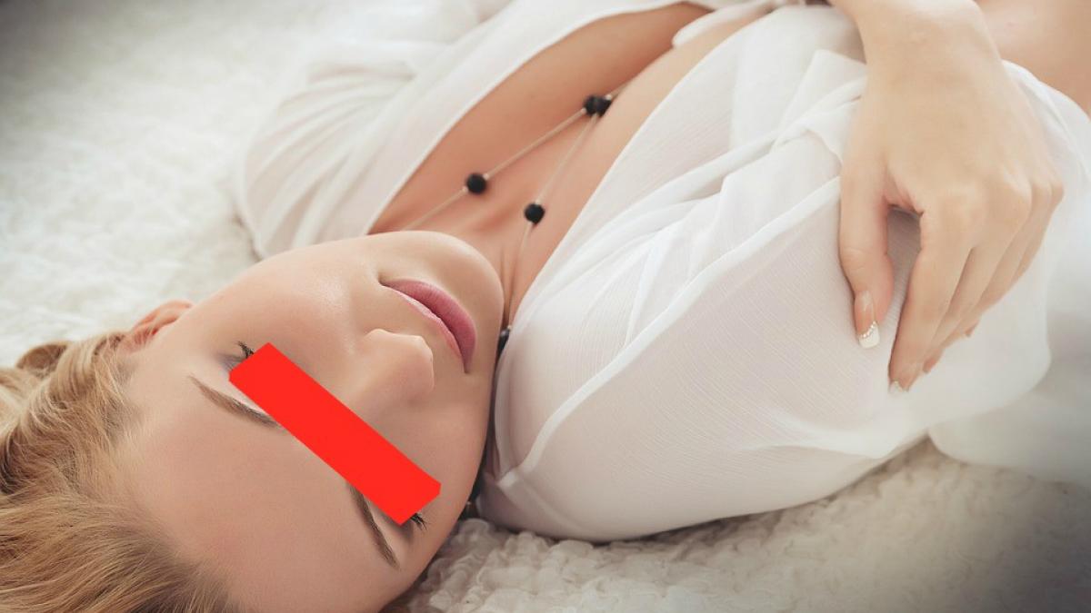 i a trimis tatalui ei accidental un selfie nud cum a reactionat barbatul