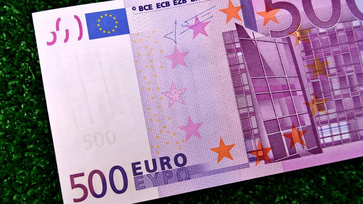 500 de euro pentru educatia fiecarui nou nascut din romania cand trebuie sa se aplice legea