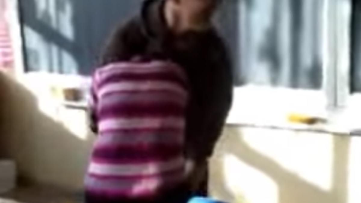 elev batut fara mila la o scoala din braila colegii priveau bataia ca la spectacol