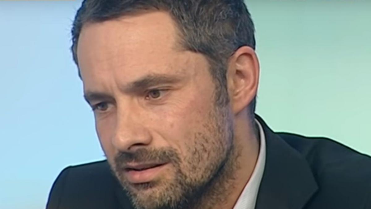 fostul consilier al elenei udrea declaratii despre plecarea din tara doar un nebun ar crede ca ma