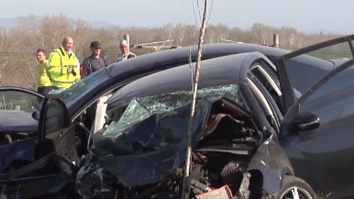 patru copii si trei adulti raniti intr un grav accident rutier din salaj a fost solicitata