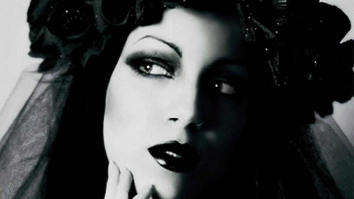 cel mai odios criminal in serie o superba femeie din romania ce le facea amantilor sai