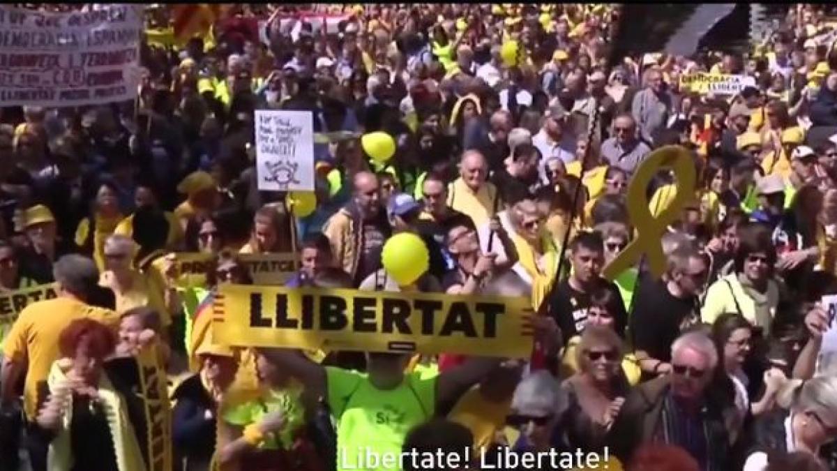protest de amploare in catalonia peste 300 000 de oameni au iesit in strada