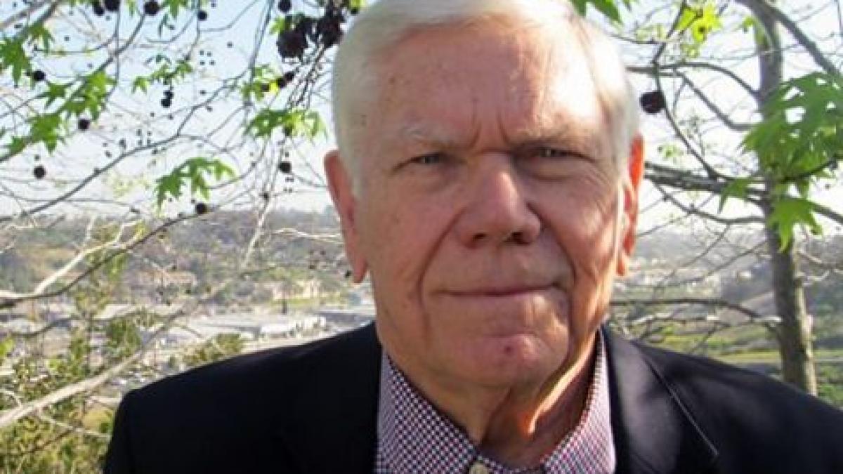 a fost profesor de liceu 17 ani fara sa stie sa scrie si sa citeasca povestea uluitoare a unui