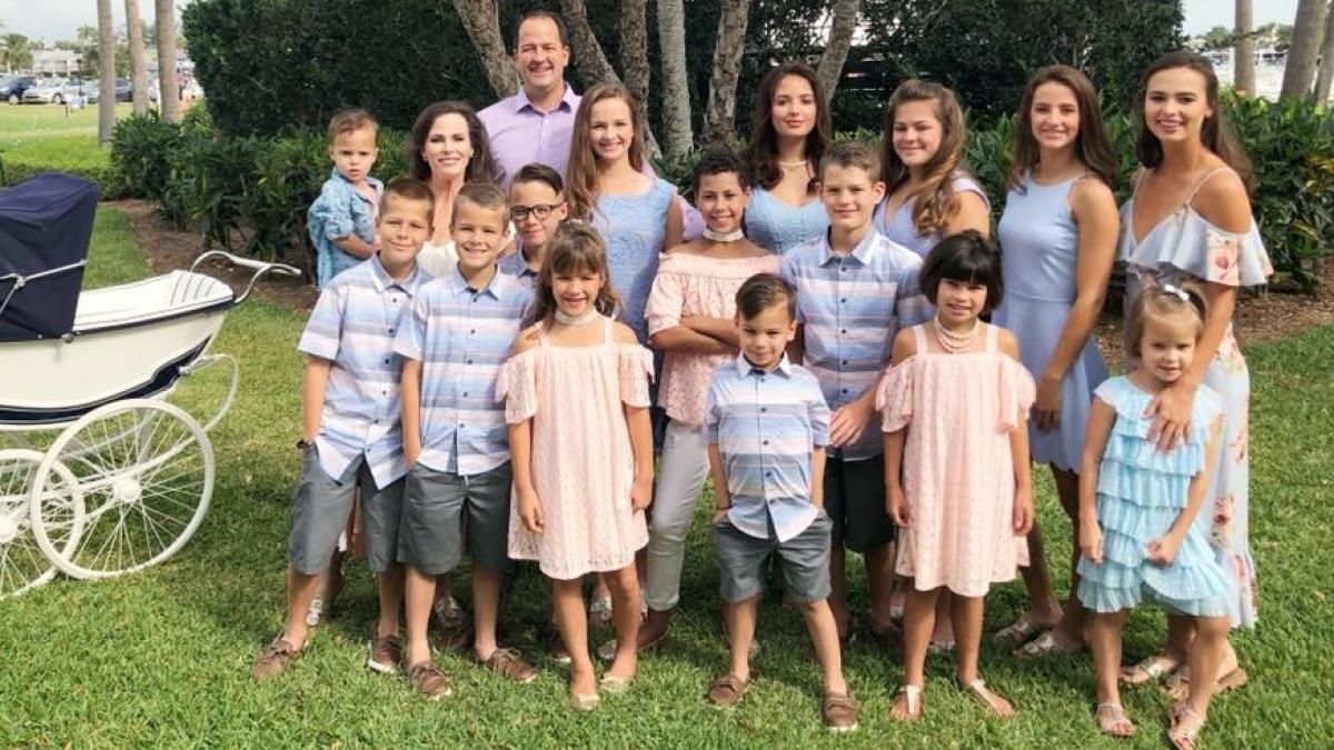 are 16 copii si arata senzational la cei 44 de ani care este secretul sau