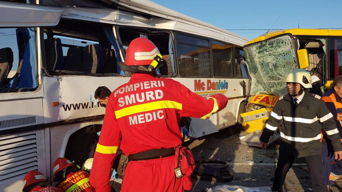 accident cumplit in satu mare cu doua autobuze planul rosu de interventie a fost activat