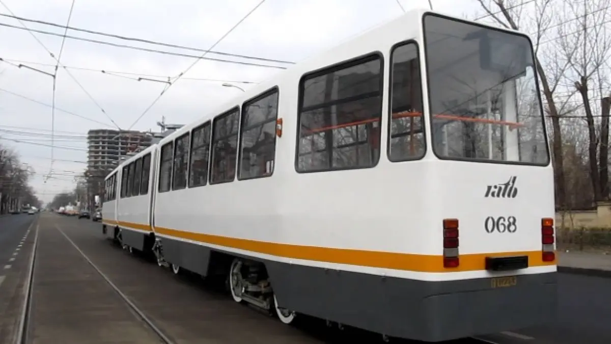 circulatia tramvaielor blocata pe soseaua colentina dupa un accident rutier