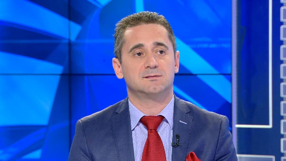 eroul zilei gabriel fatu redeschide teatrul de pe lipscani