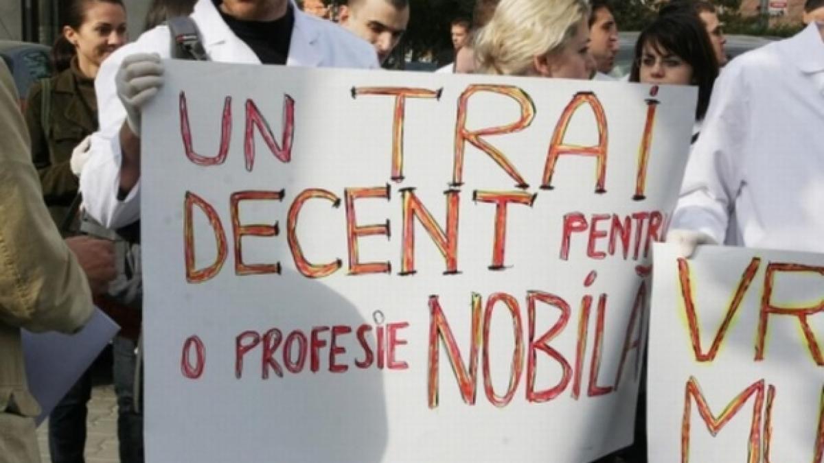 angajatii din sanatate protesteaza in capitala biochimisti asistenti si infirmieri din toata tara
