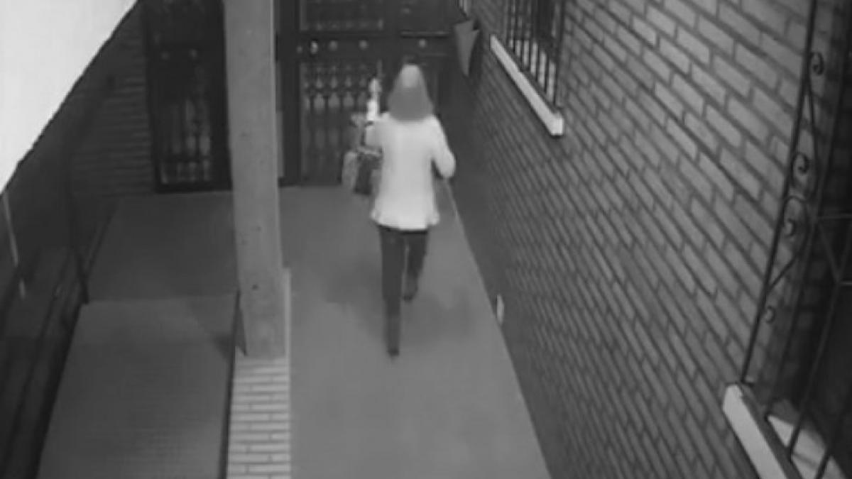 scene de cruzime in spania un roman a batut cu salbaticie o batrana video