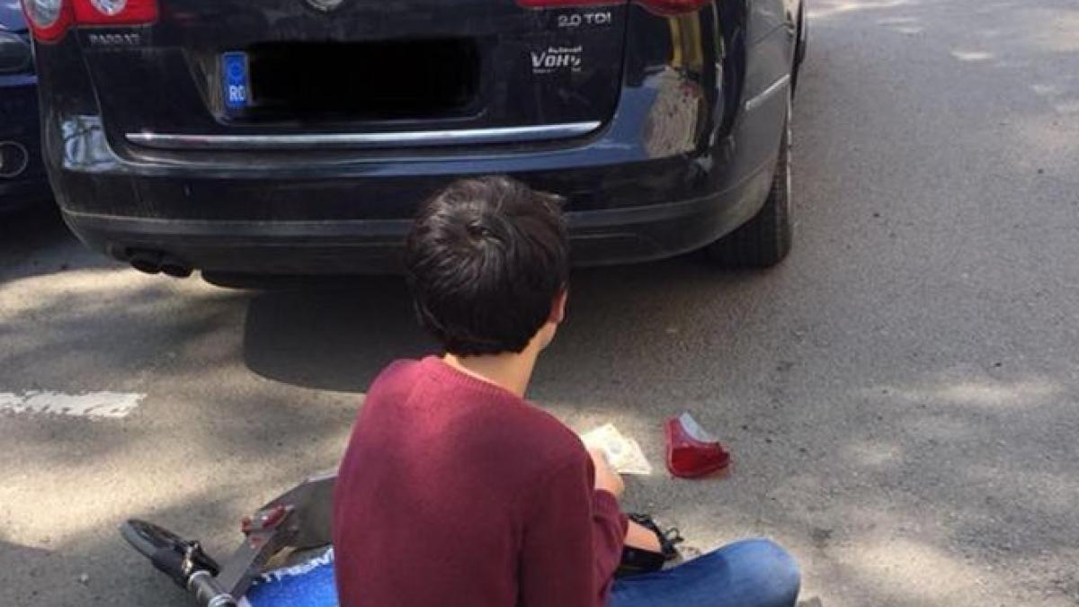 ce a facut un copil dupa ce a zgariat o masina cu trotineta proprietarul i a multumit cu lacrimi in