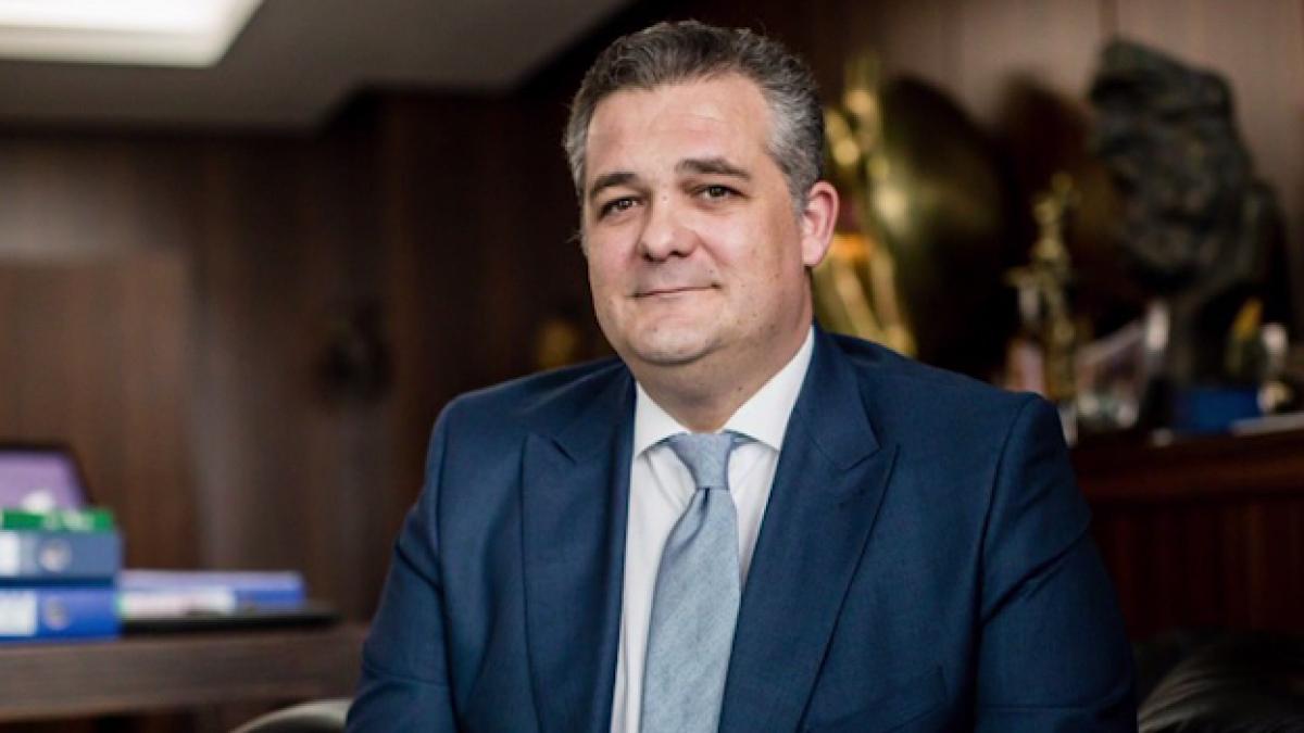 salariu fabulos in romania 2 6 milioane de euro