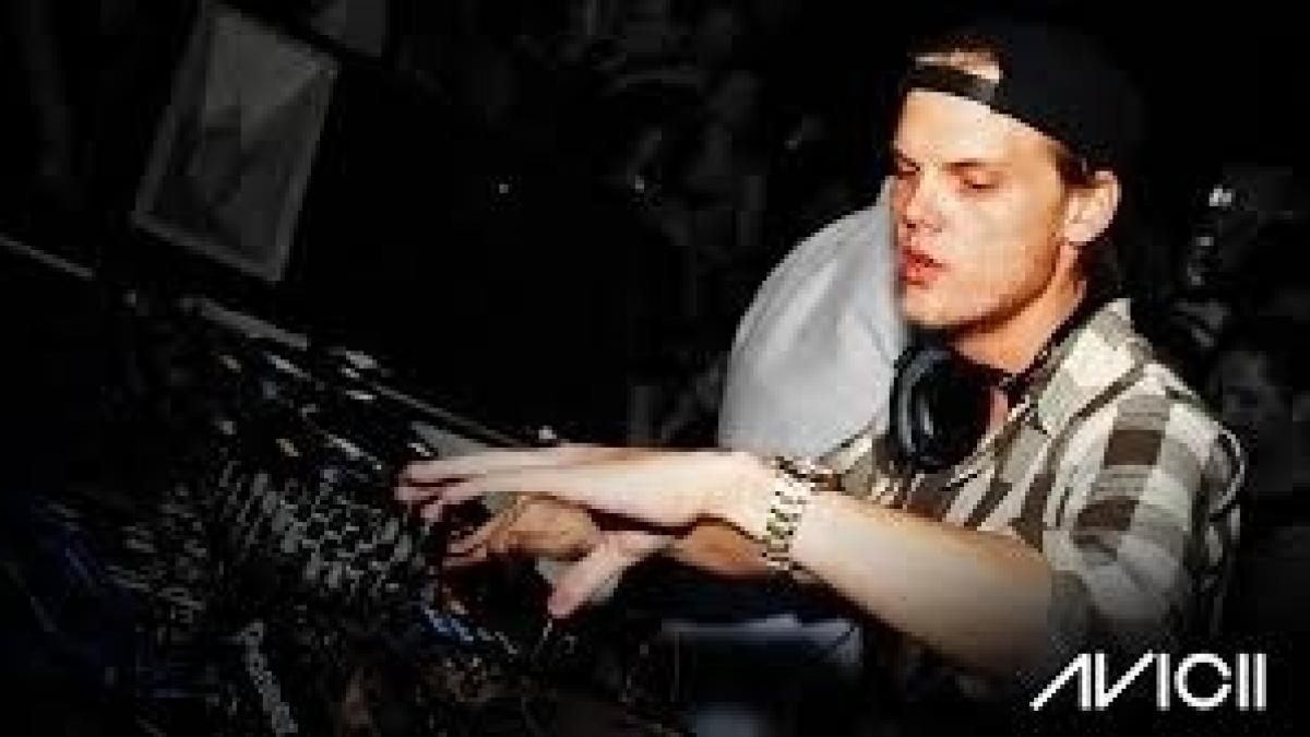 o noua ipoteza in cazul mortii lui avicii in timp ce familia sustine ca s a sinucis