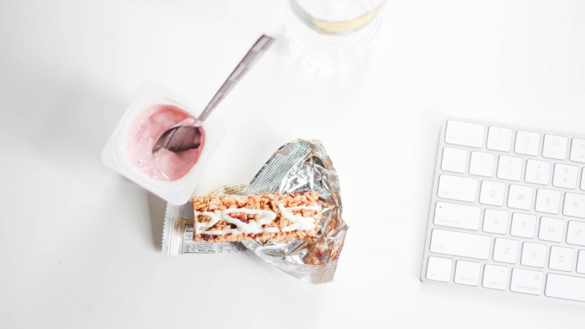 specialistii avertizeaza iaurturile pentru copii nu sunt benefice pentru sanatate