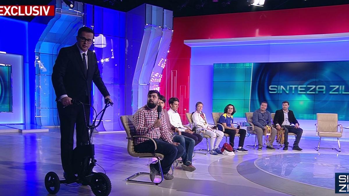 moment unic in studioul antena 3 mihai gadea intr o ipostaza inedita