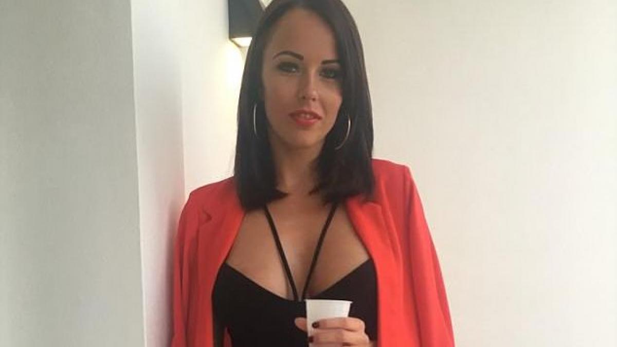 a ajuns sa fie dependenta de aventuri cu oameni de afaceri superbogati si insurati motivul de la