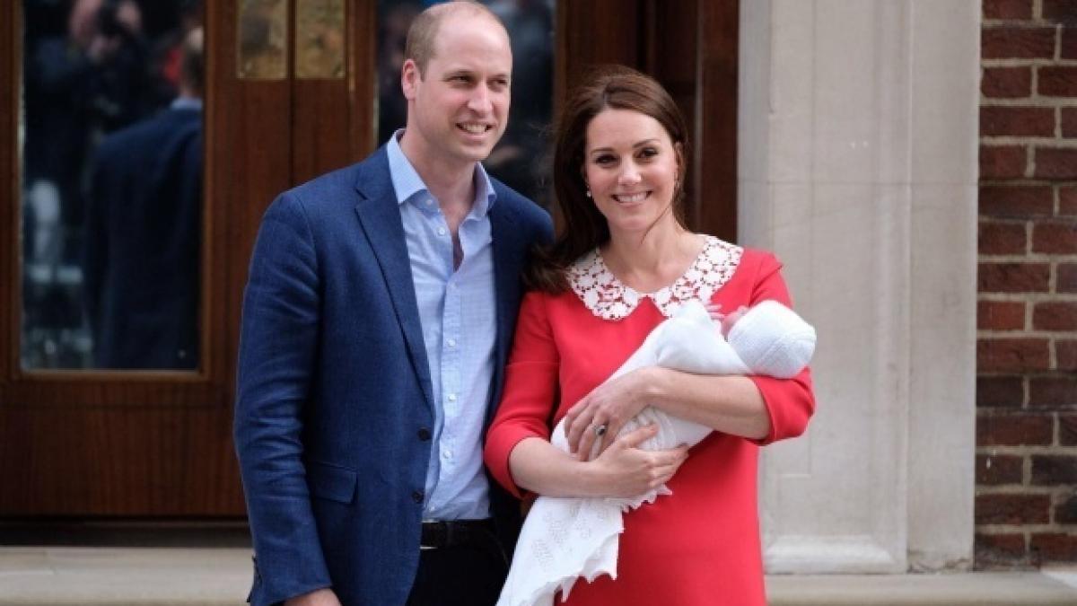 noi fotografii cu al treilea copil al printului william si ducesei kate au fost date publicitatii
