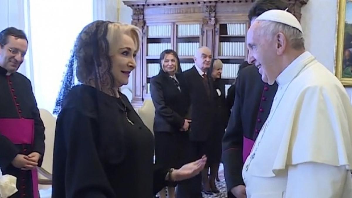 cum arata semintele pe care premierul viorica dancila i le a facut cadou papei francisc foto