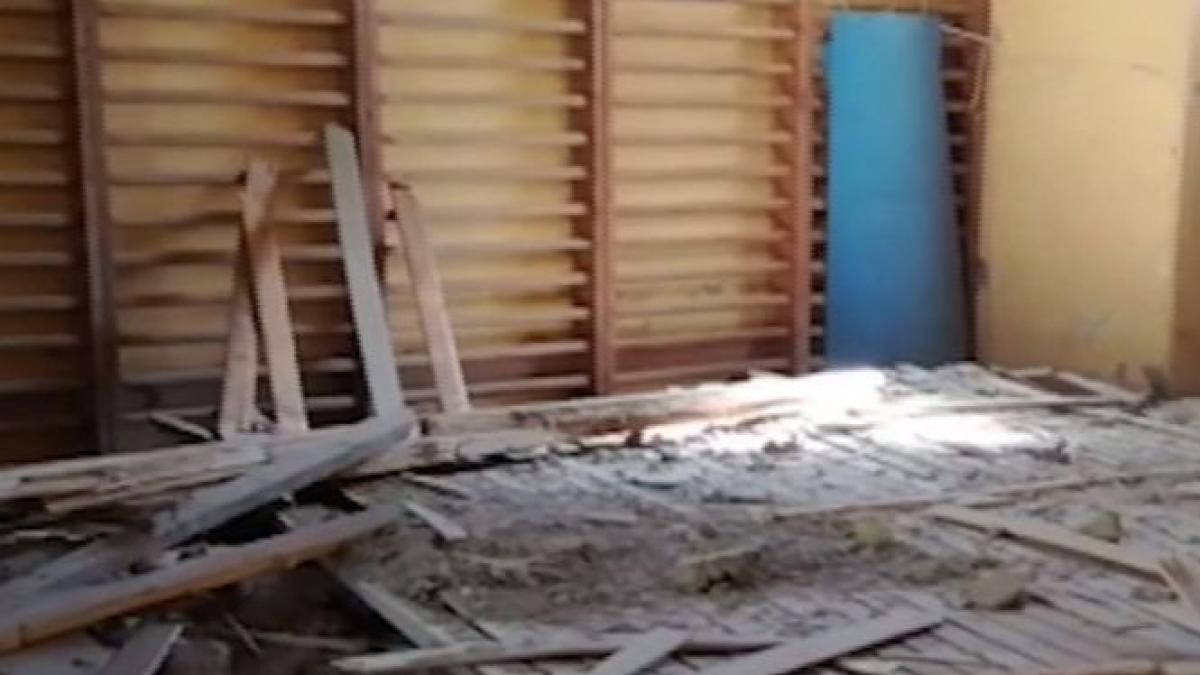 tavanul unei scoli din alba s a prabusit ca la cutremur putea fi un carnagiu