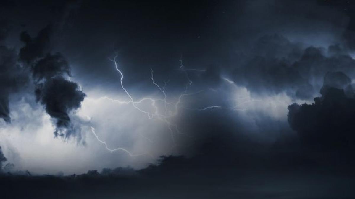 anm a emis o alerta de vreme severa imediata furtuni ploi torentiale si grindina in urmatoarea ora